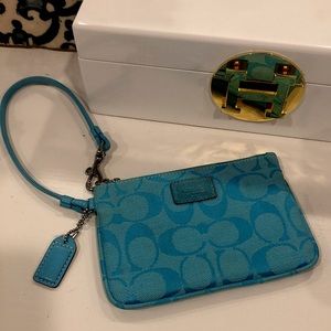 Coach Wristlet Blue